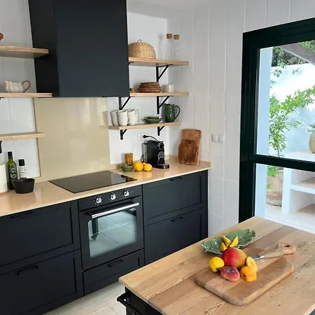 Villa Jasmines The Perfect For Relaxation And Chilling Estepona
